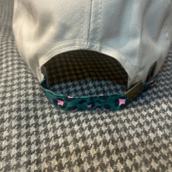 Zenana Outfitters Cream and Green Leopard Print Cap - Picture 3 of 5